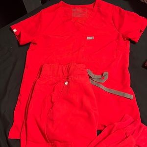 Xxs top and xs bottom figs